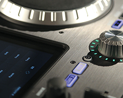 製品情報：iDJ Pro：Numark