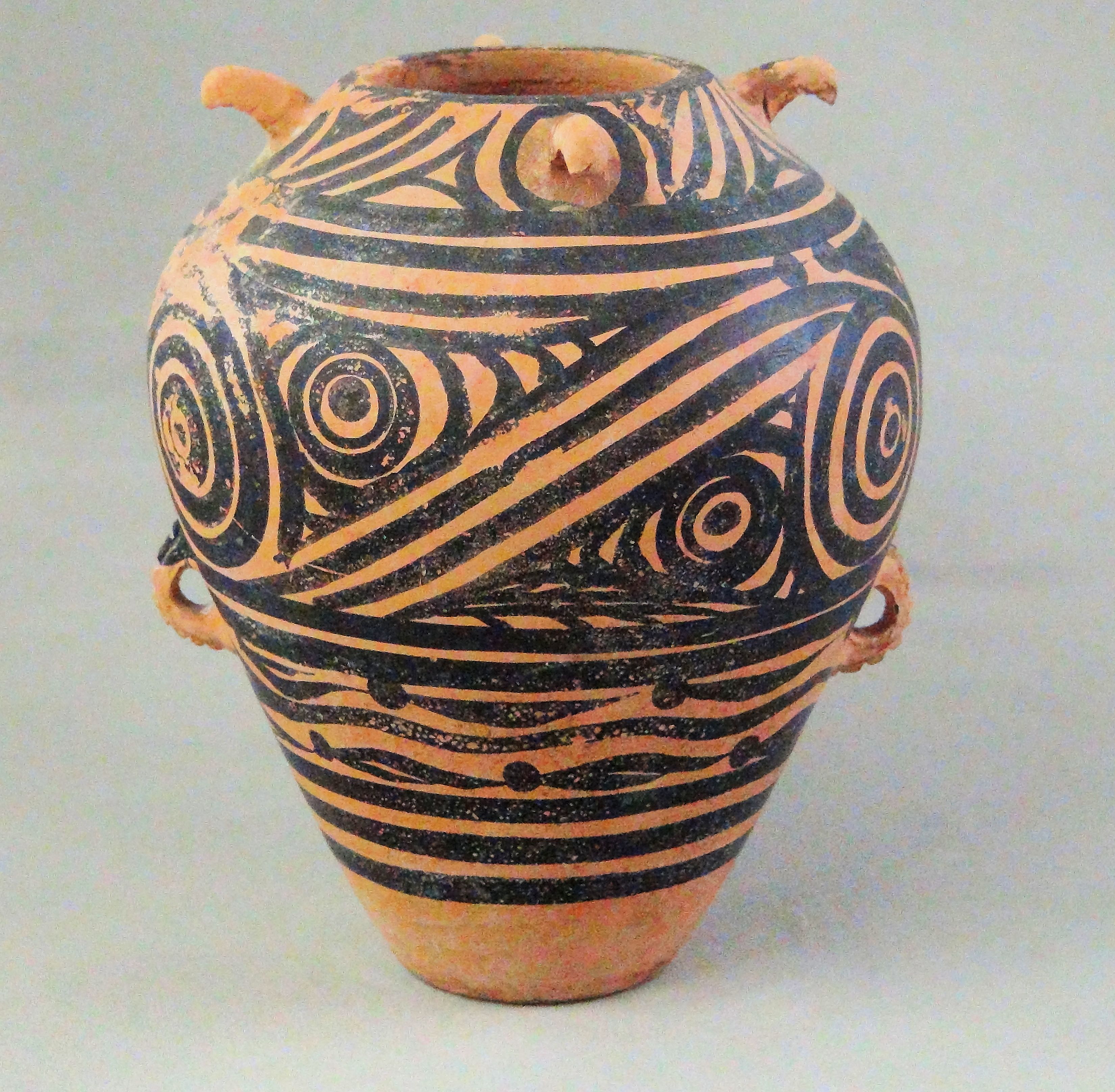 彩陶双耳壺: 日月美術館公式ブログ