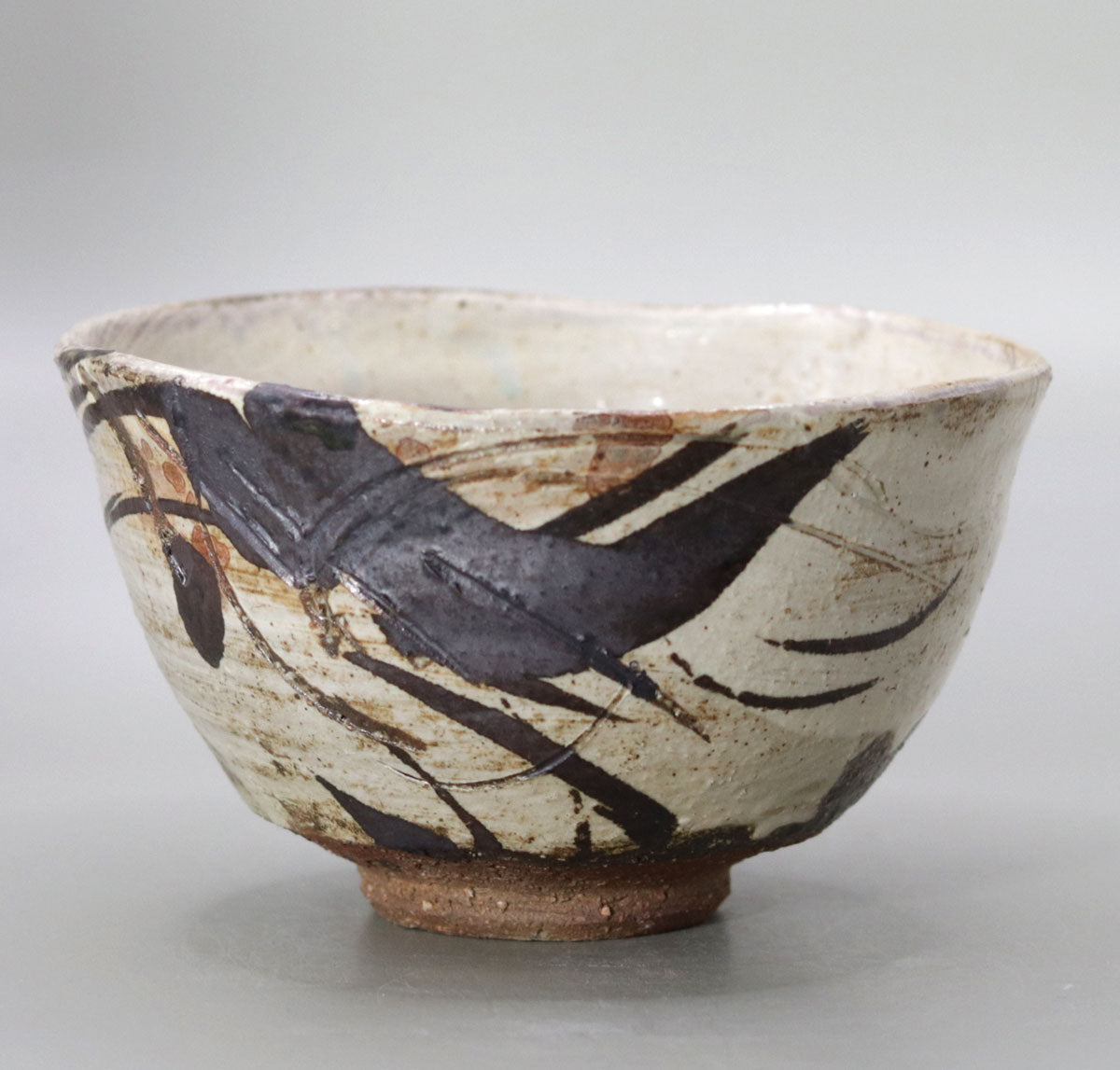 鉄絵茶盌 藤平伸 – 高級陶器の専門店【甘木道】