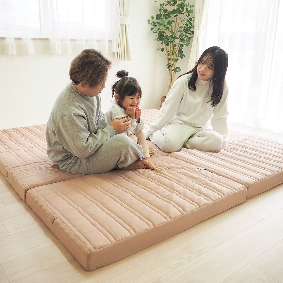 AK-T8Q-FML] 家族で眠れるつなげて使えるマットレス