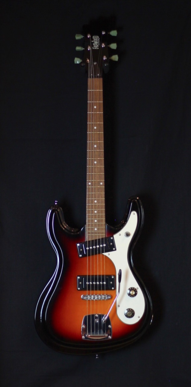 Eastwood Sidejack Deluxe / Mosrite Style – Checkpoint Guitars