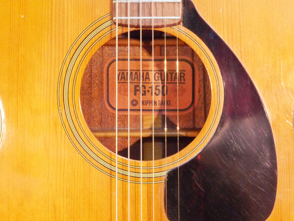 赤ラベル 1968年〜1972年 - All About YAMAHA FG-150