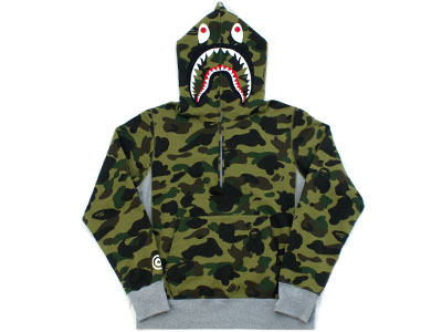 A BATHING APE '1ST CAMO SHARK HALF ZIP HOODIE'シャークパーカー