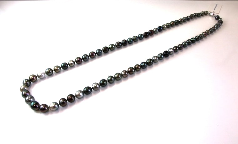 黒蝶真珠マルチカラーロングネックレス【大きさ9.0-12.9㎜・86