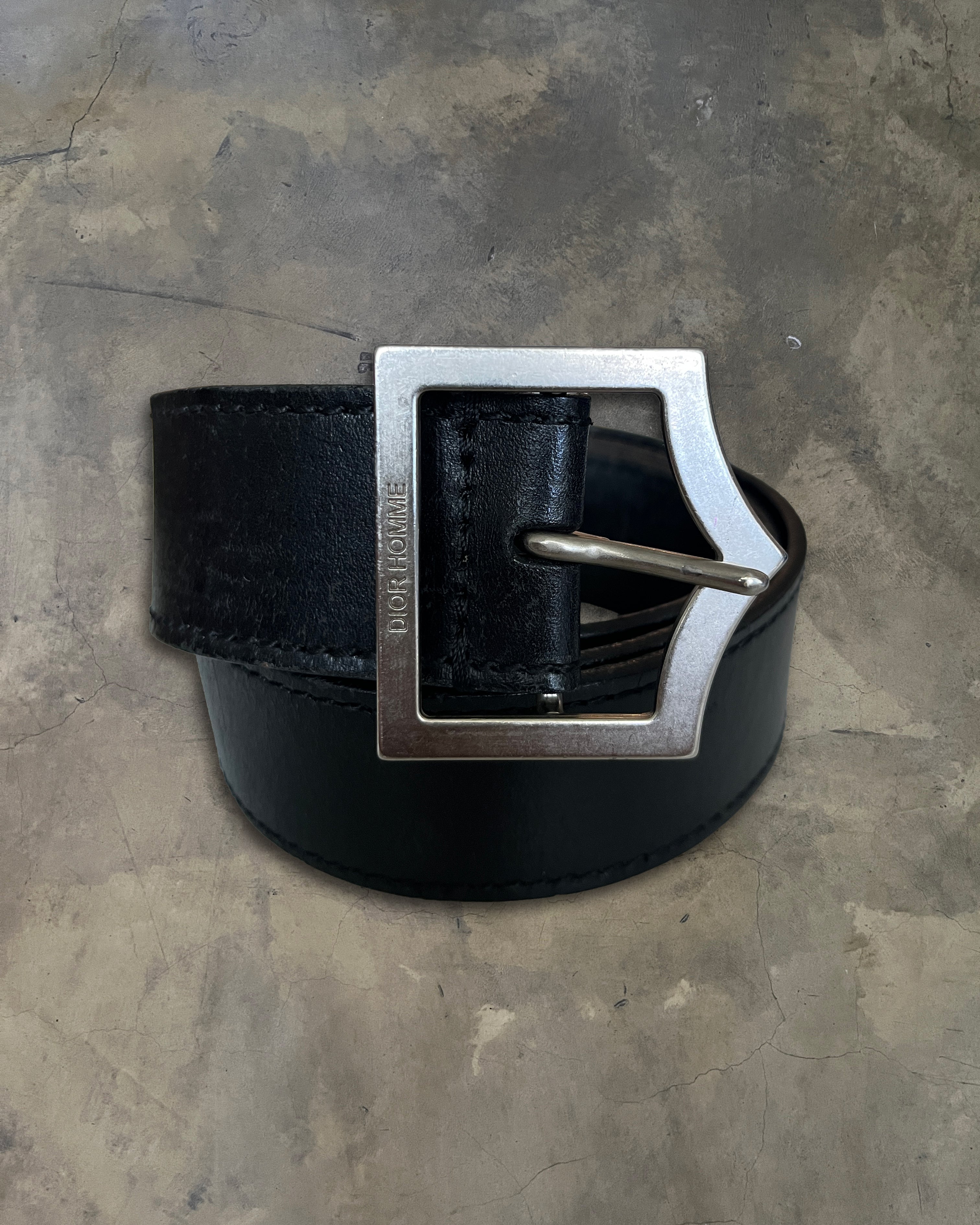 DIOR HOMME SS2005 BLACK LEATHER D-POINT BELT – glam archive
