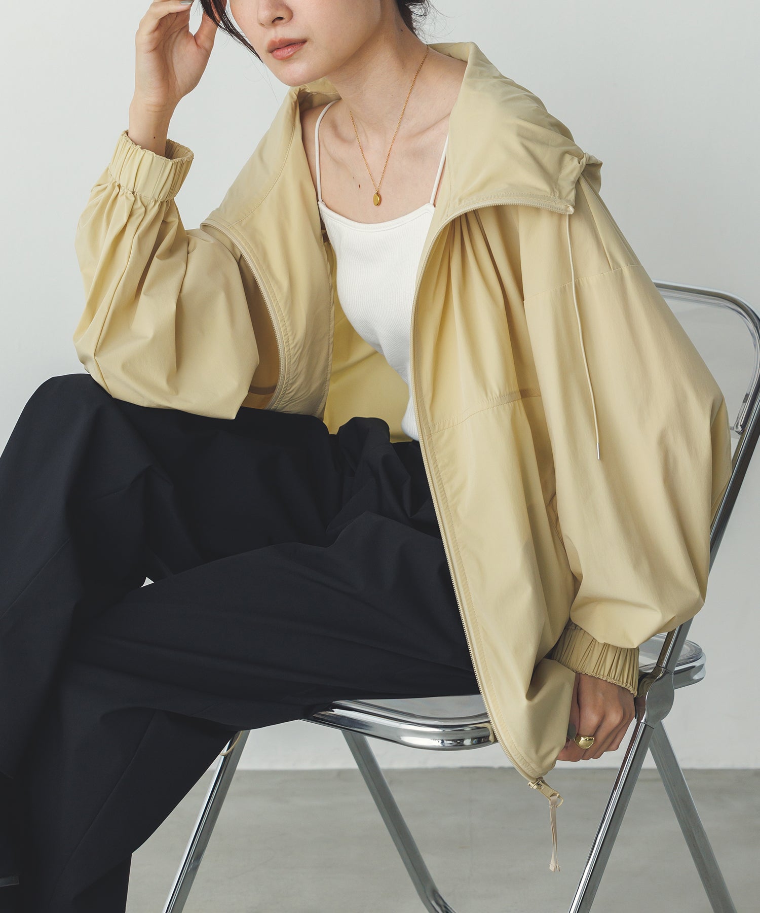 接触冷感】フード付 ギャザーブルゾン