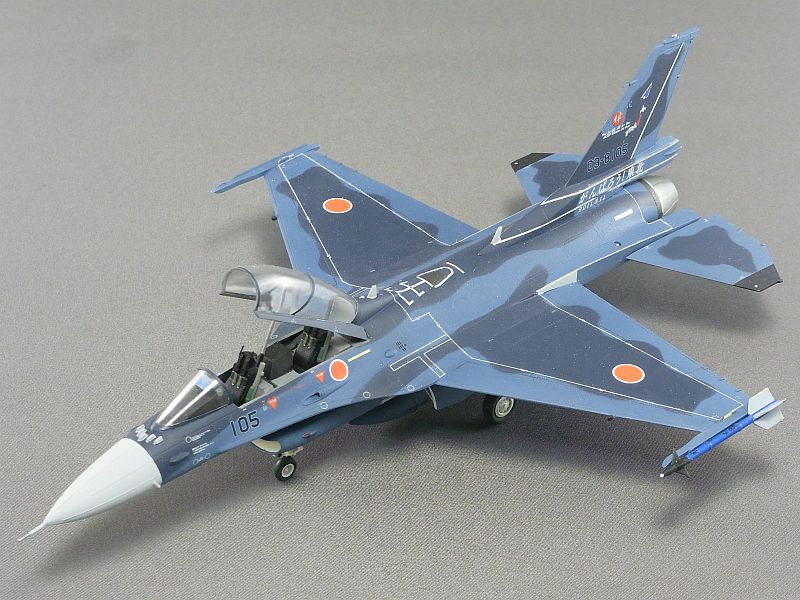 ハセガワ1/72 三菱F-2B(がんばろう！東北)