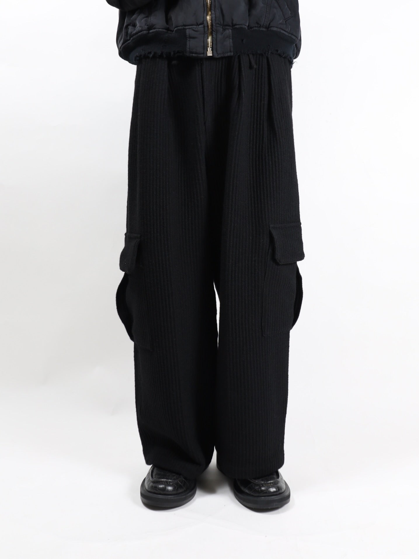 ANCELLM WOOL CORDUROY CARGO SLACKS – KIKUNOBU