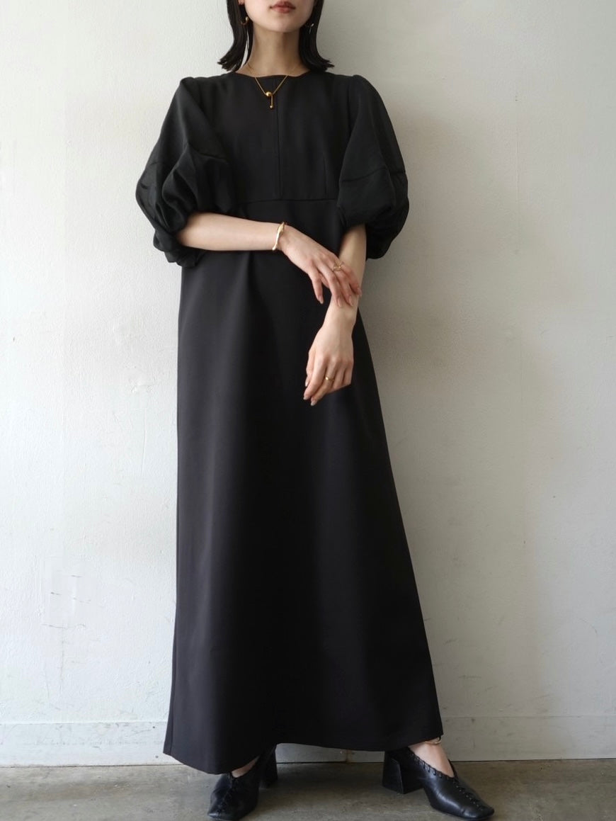 予約]シアーバルーンスリーブワンピース/ブラック – Lumier