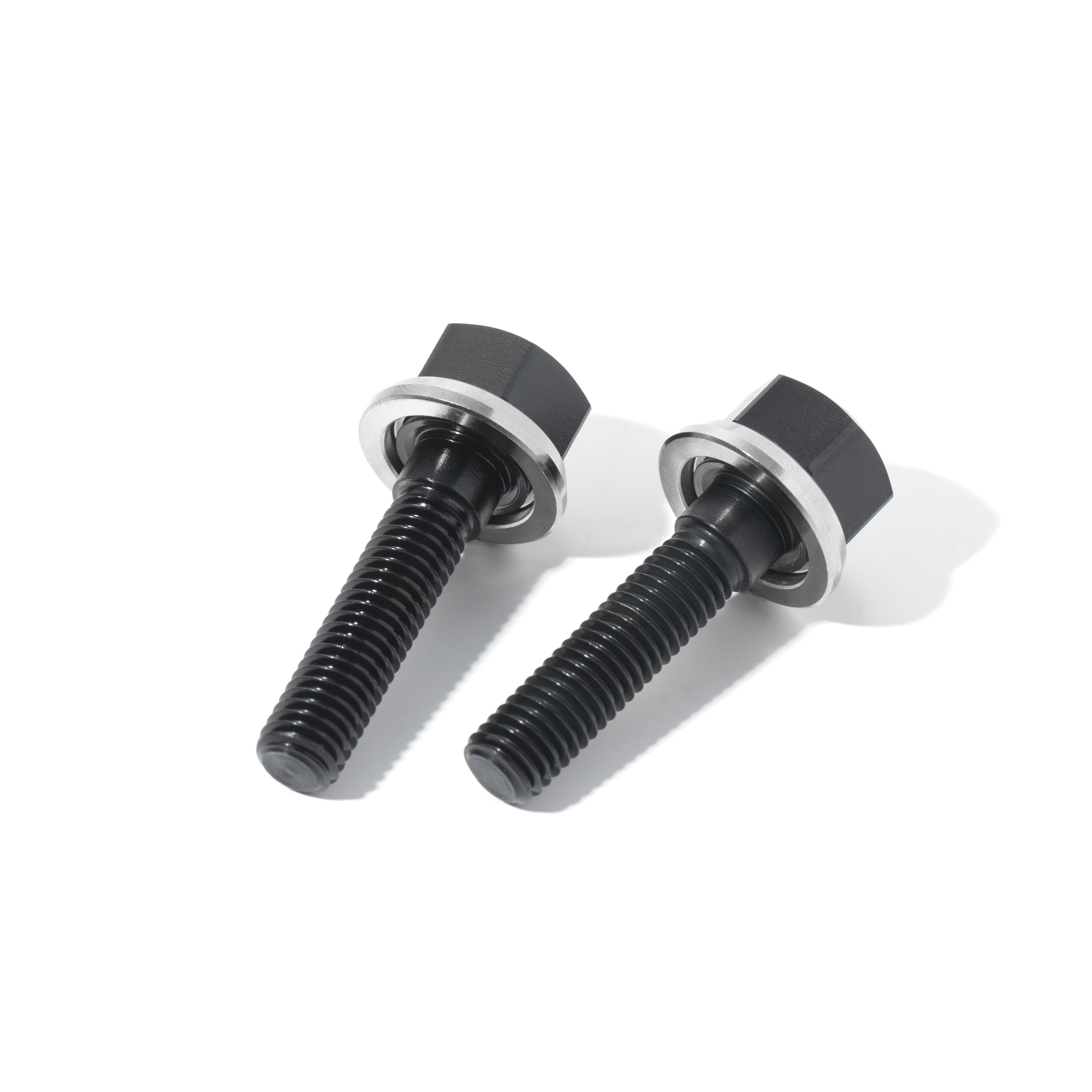 15M8Bolt Black/Silver – RUNWELL