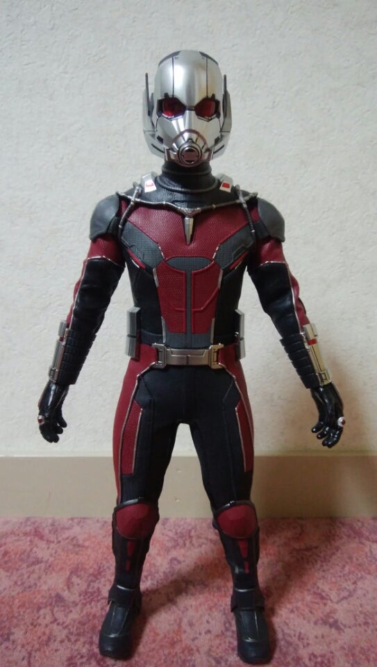 ホットトイズ アントマン(シビルウォー) レビュー | Perfume＆アイアン