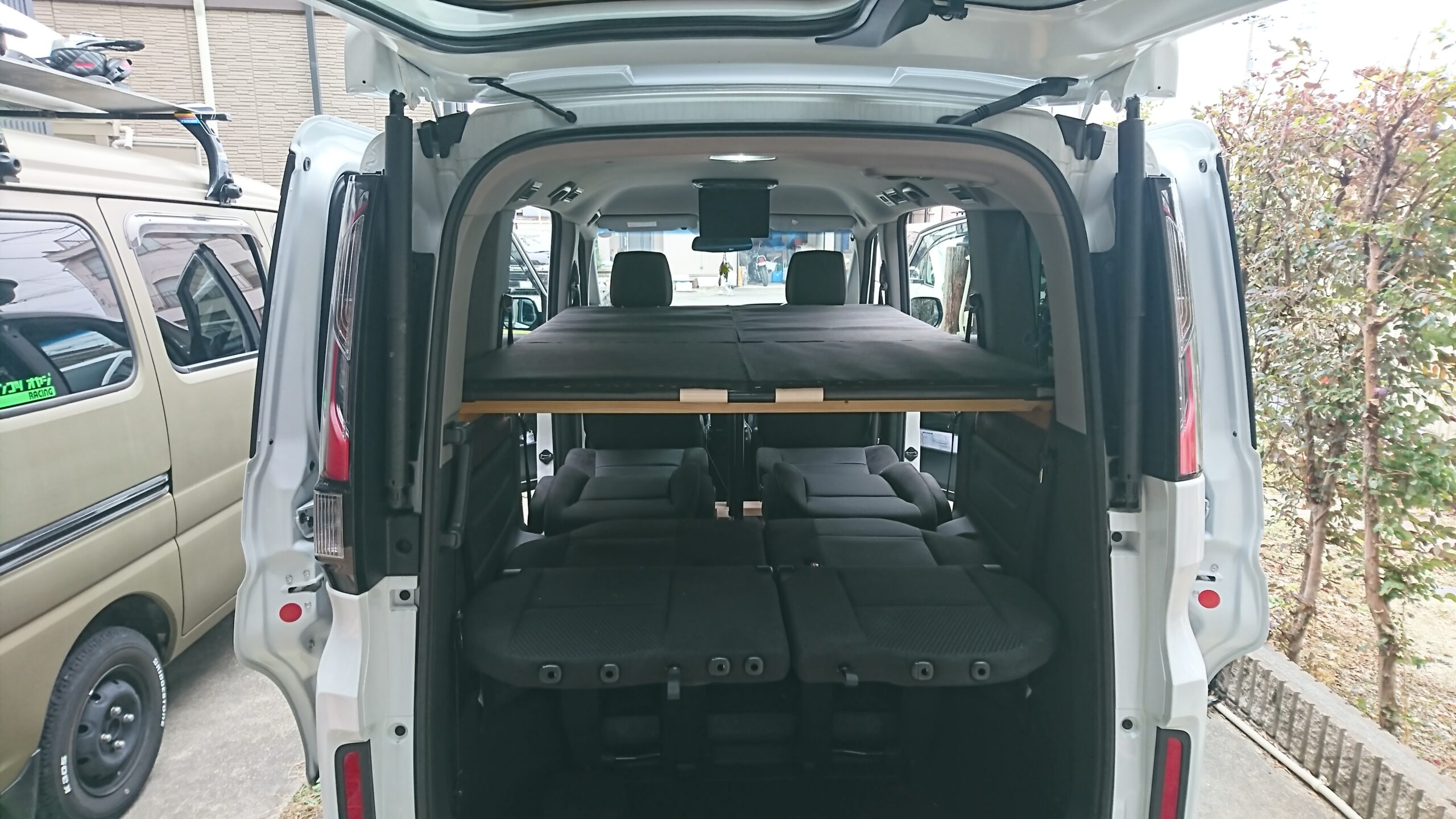 素人DIY】RPステップワゴンを2段ベッド化 車中泊を快適に楽しむDIY