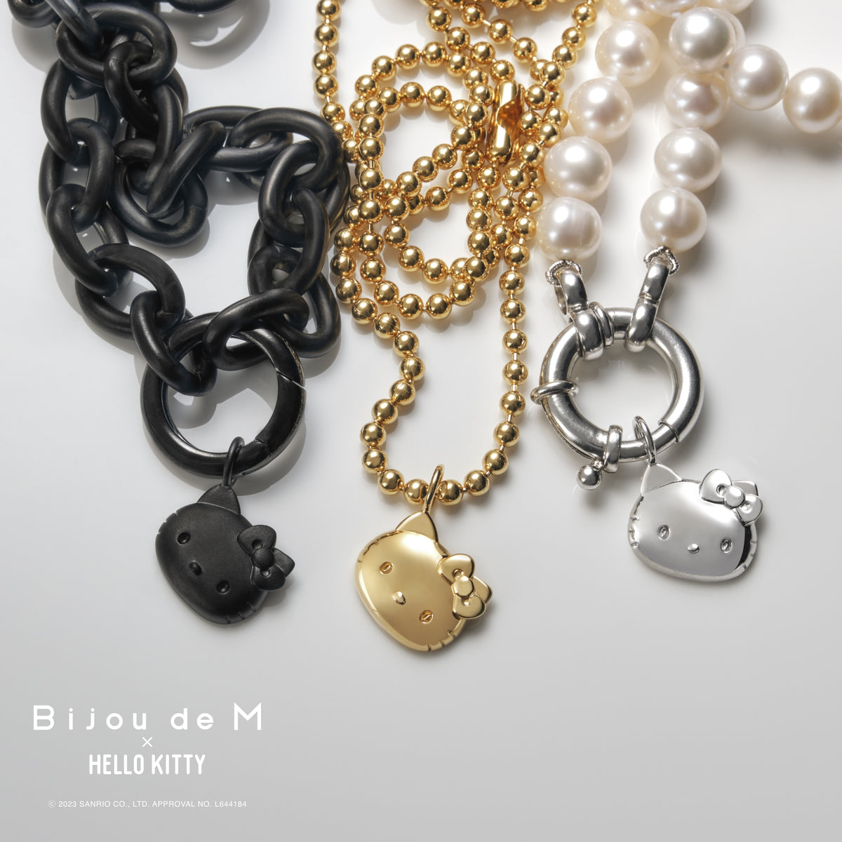 HELLO KITTYペンダントトップ(YG・WG) – Bijou de M