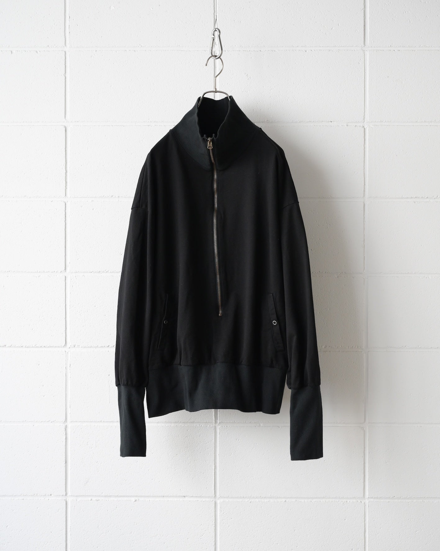 barbell object 「bo-04cn01 zip sweat / black」 – SISTER