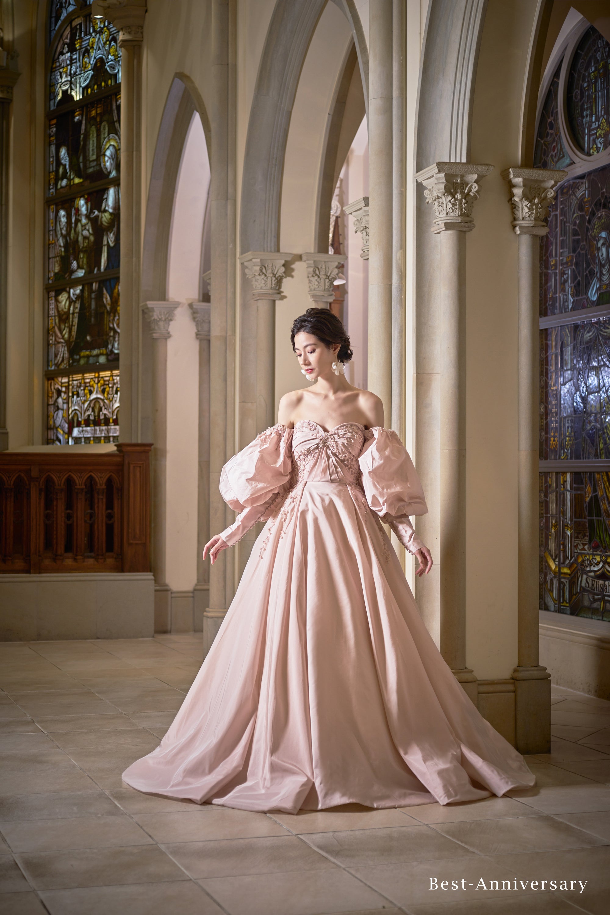 PR0008｜ウェディングドレス、ブランドドレスのレンタルならザ・ドレス