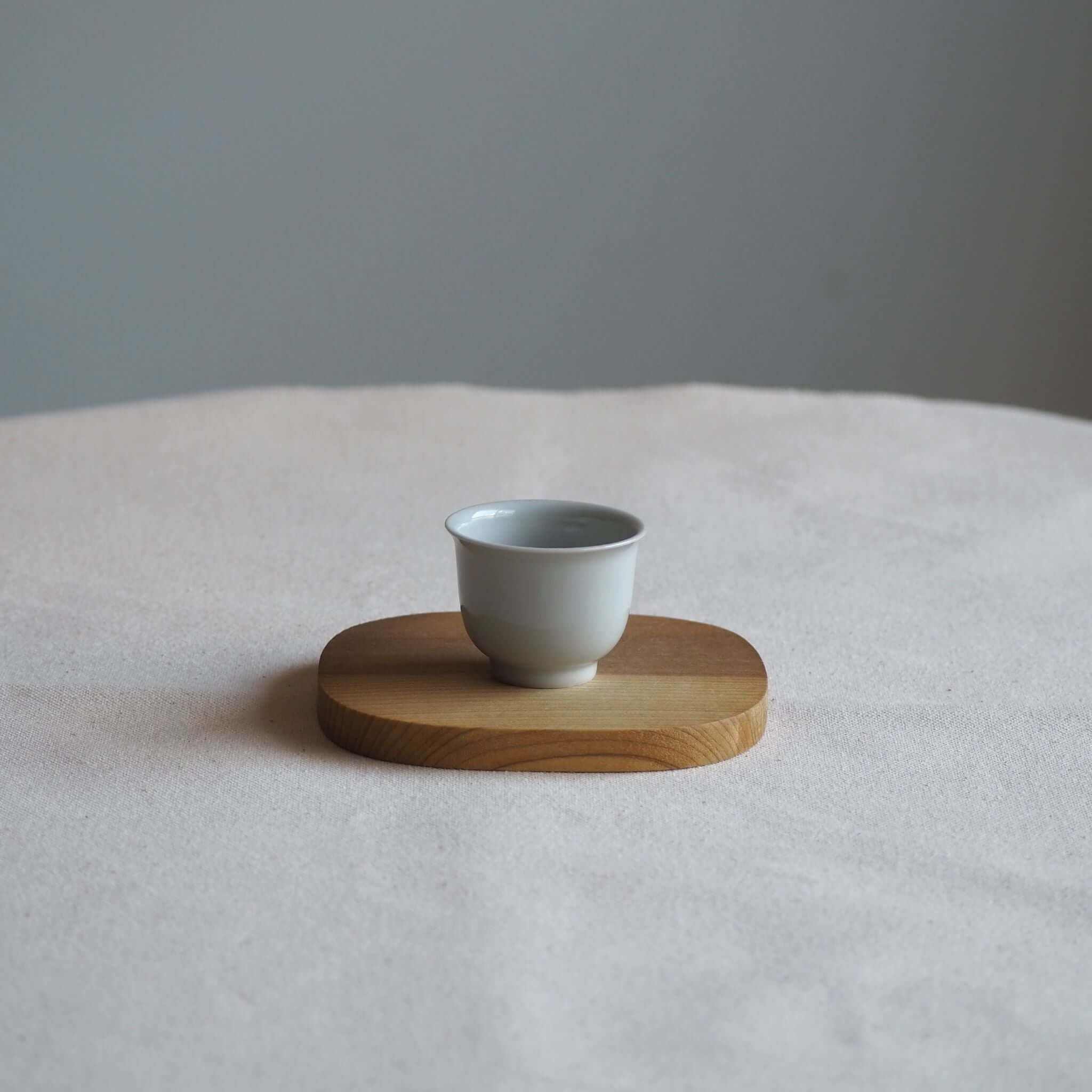 blue-white-teacup.jpg?v=1729067850