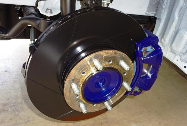 ハイエースのカスタマイズなら、ワールドコーポレーションにお任せ