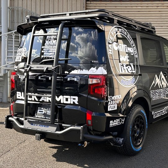 新型デリカD5専用】BUSTERSリアラダー 商品詳細【オートフラッグス】