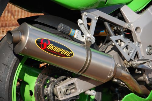 ZX-7R 上物中古車入荷しました！新しいオーナー探しています