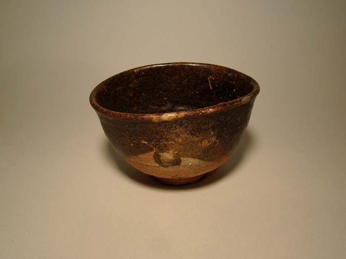 古童 - 黒唐津 小服茶碗 | 古美術品専門サイト fufufufu.com