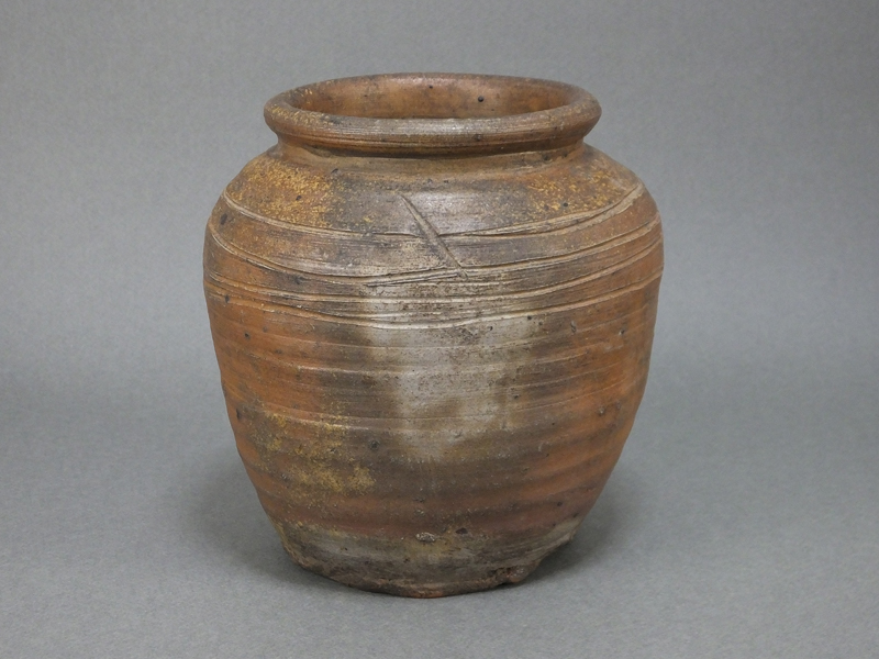 古童 - 古備前 沈線文 壺 | 古美術品専門サイト fufufufu.com