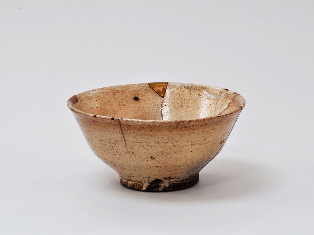 古美術 肥後 - 堅手茶碗 | 古美術品専門サイト fufufufu.com