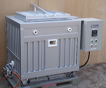 中古陶芸窯・電動ロクロなど、各種機材販売・買取いたします。 陶芸