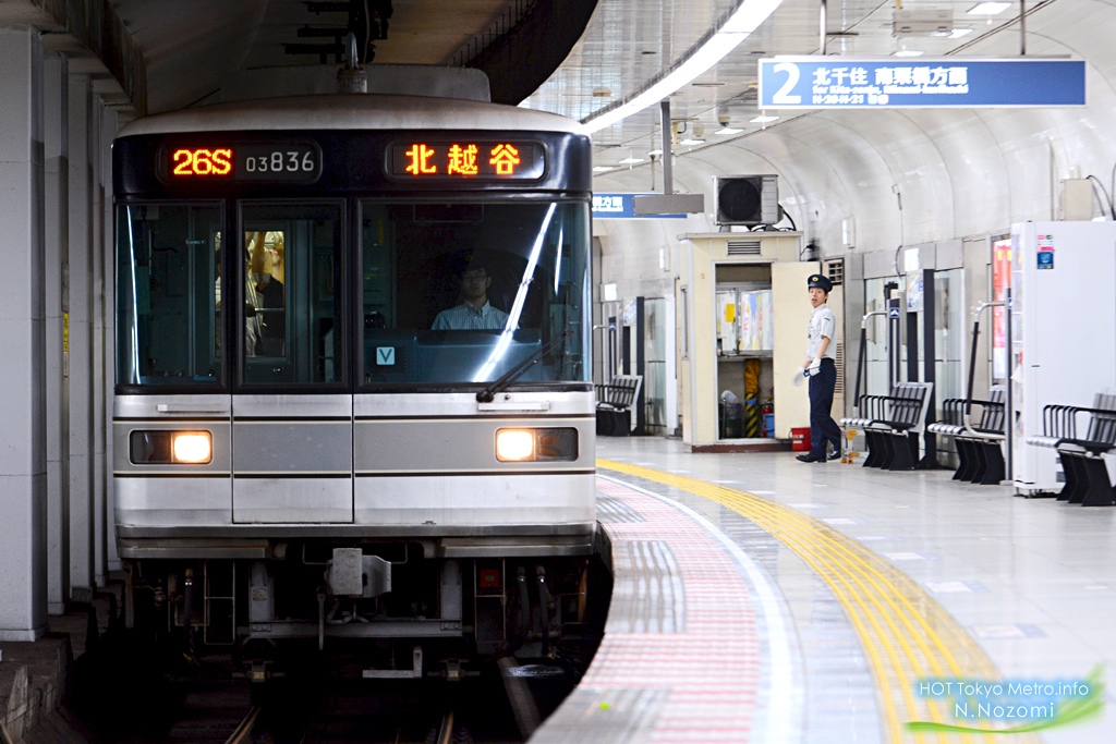 HOT Tokyo Metro.info｜Blog ＞ 世代交代の真っ最中の日比谷線を撮影