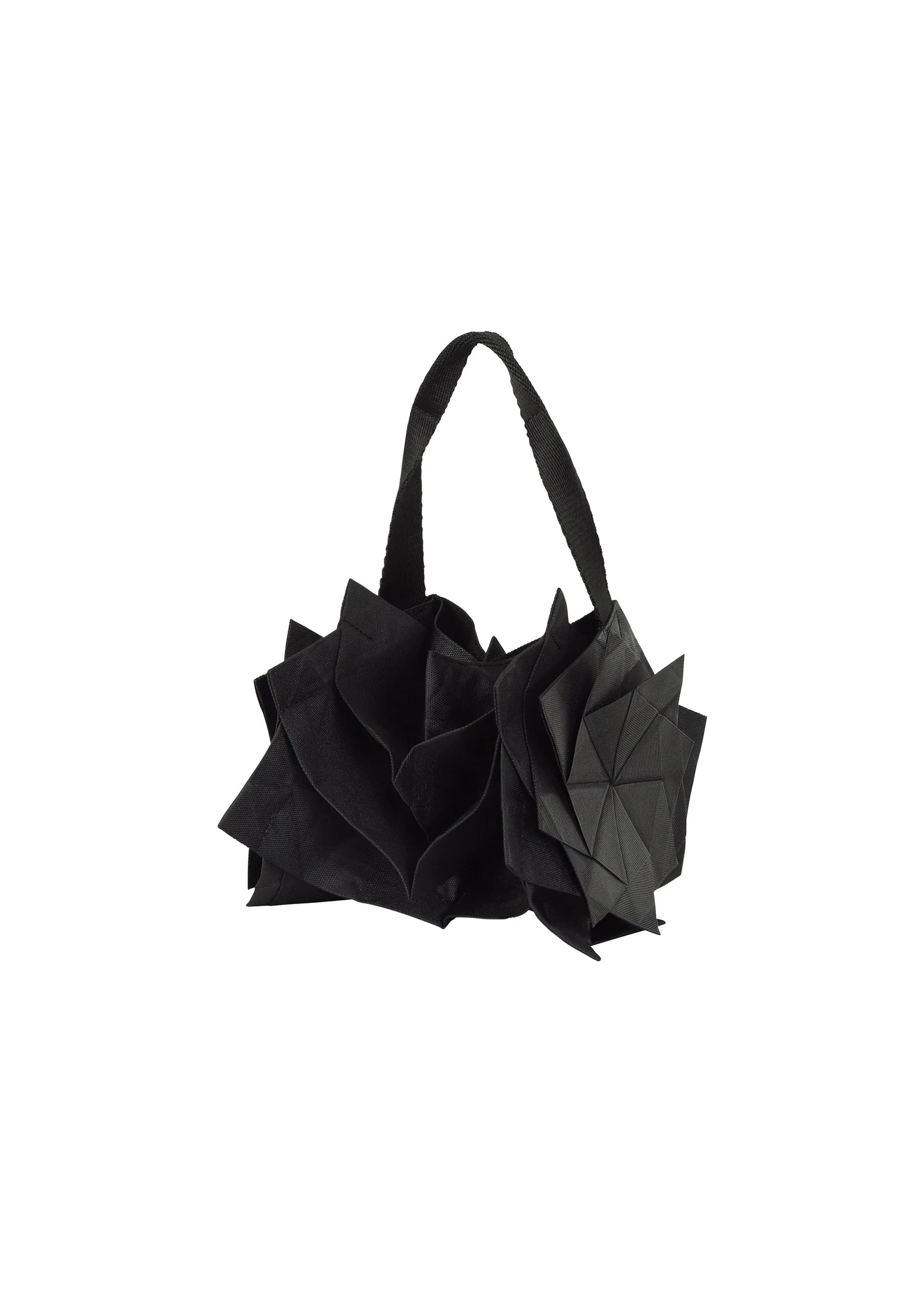 132 5. STANDARD BAG – isseymiyake.com