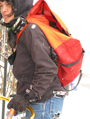 Under The Weather | Interview | メッセンジャーバッグ.jp