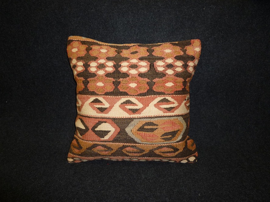 トルコ雑貨京都キリムクッションカバー40×40 | キリム＆絨毯の専門店