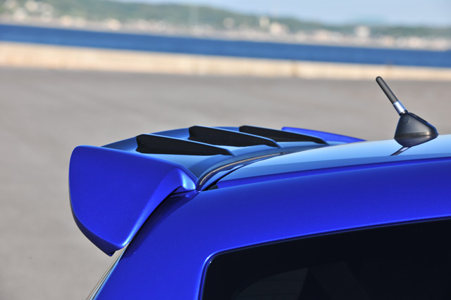 ノブレッセ GE系フィット リアウイング タイプユーロ