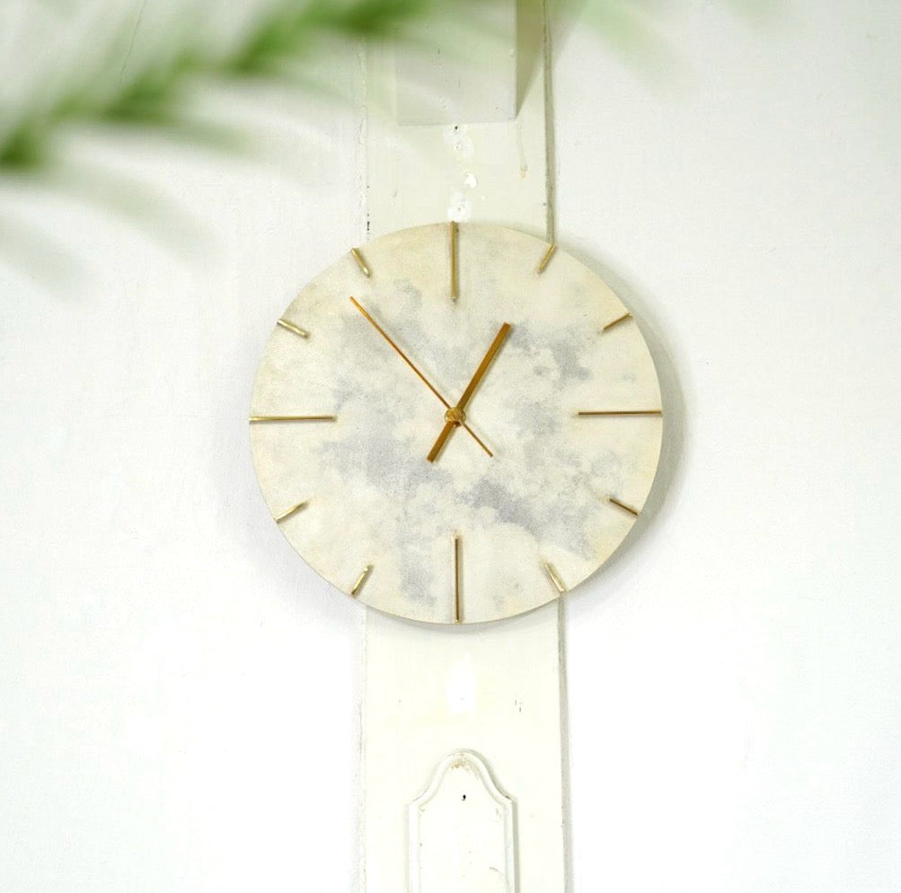 レムノス / Lemnos クエィント / Quaint 斑紋純銀色 壁掛け時計 安積伸