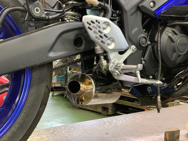 YZF-R25 (適合型式： 8BK-RG74J / 2BK-RG43J / JBK-RG10J)｜POWER BOX