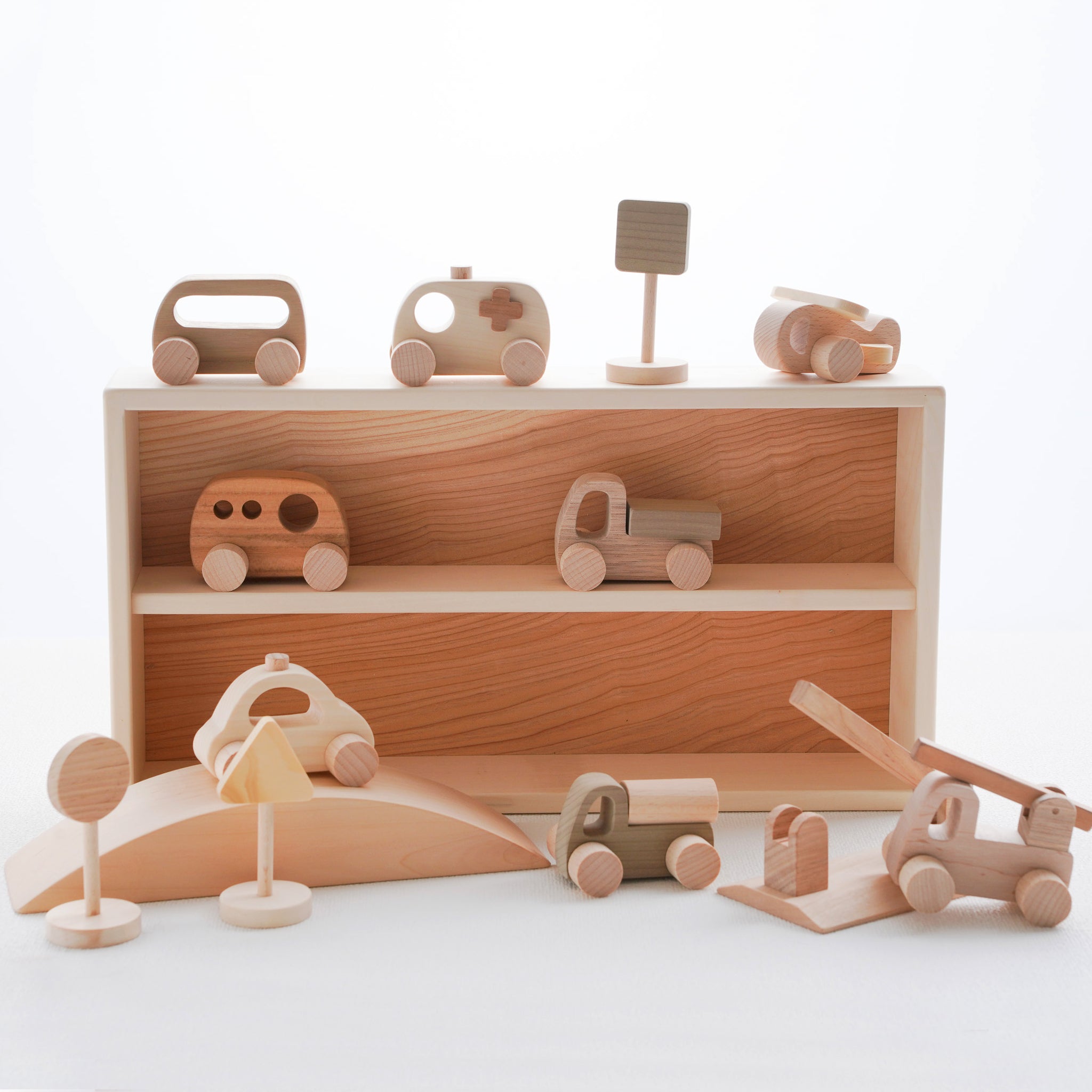 2018年グッドトイ受賞玩具～創造力を育む車のおもちゃ～ – なかよし