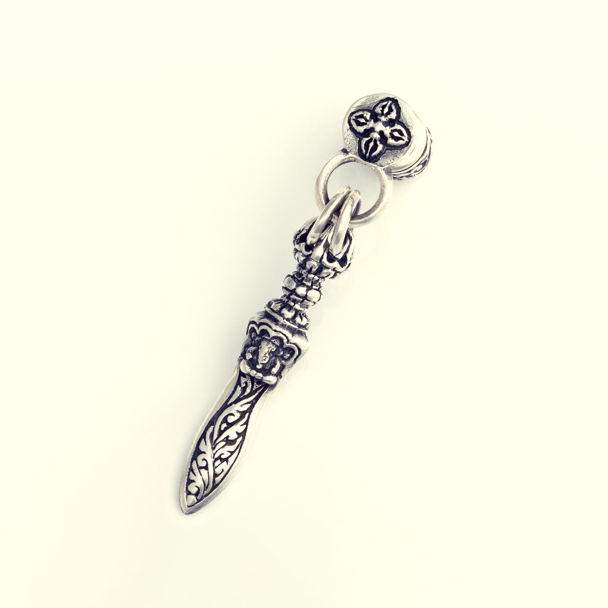 Crown Dorje Sword Stud｜クラウン・ドージェ・ソード・ピアス