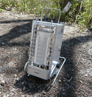 イワタニ カセットヒーター CB-8: 使ったもののことだけ書く