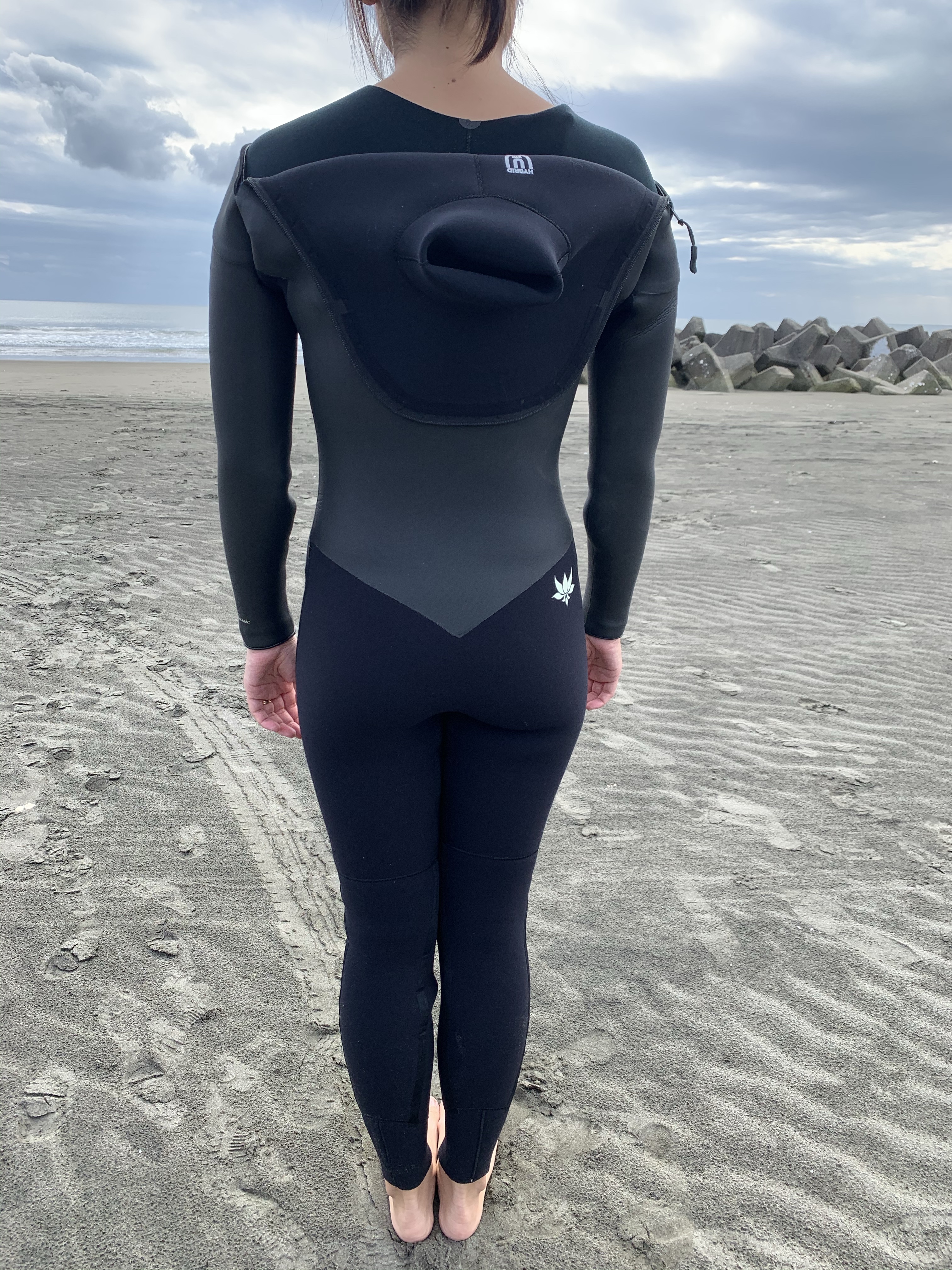 Axxe Classic hybrid u zip 4×3フルスーツ | Kiaora Surf&Adventure