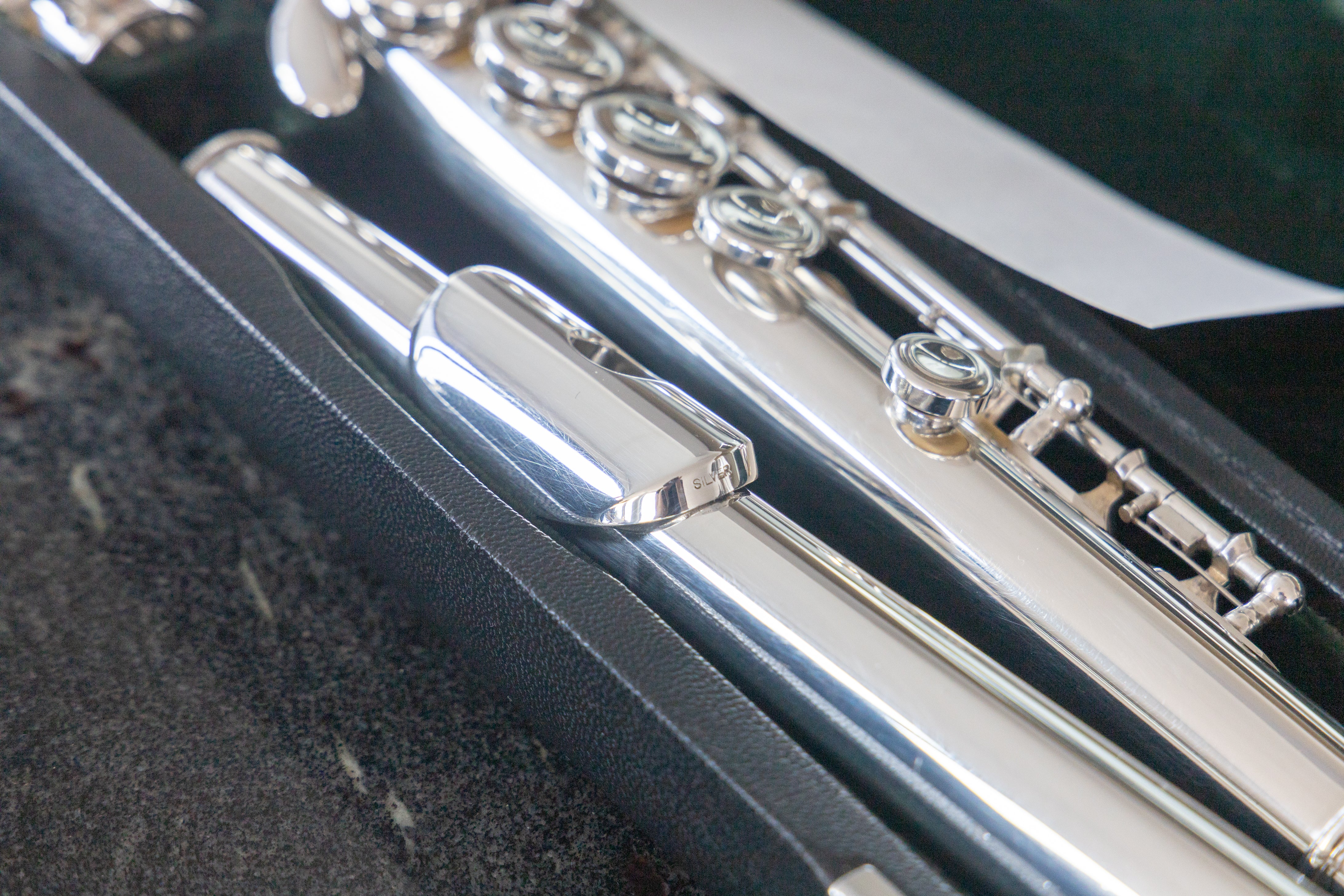 Pearl PF-521 Silver-plated Flute *Silver Lip-plate *Split-E *Made