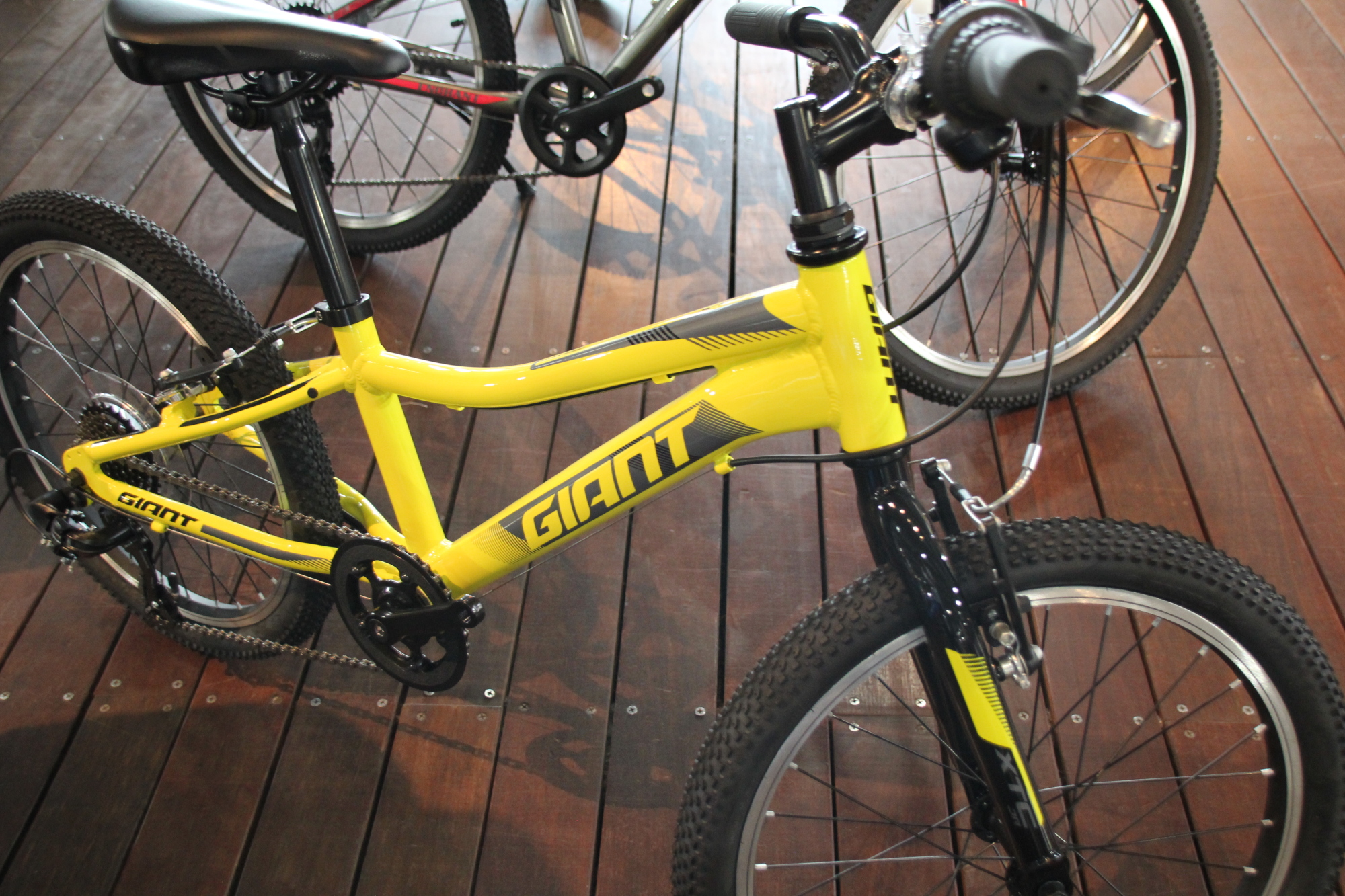 ジャイアント(GIANT) XTC JR 20 LITE(エックスティーシー ジュニア20