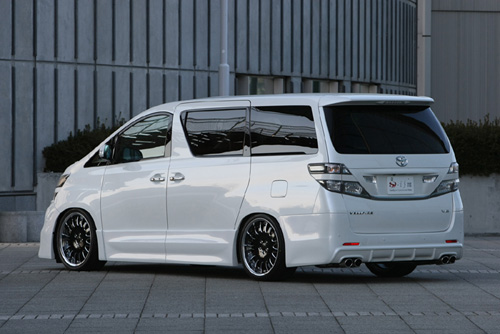 ヴェルファイアマフラー、アルファードマフラー