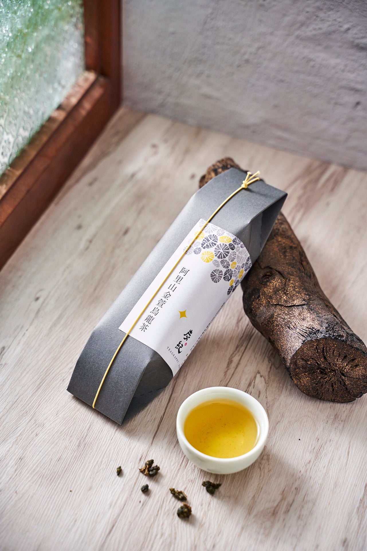 阿里山金萱烏龍茶（茶葉 5g×6包） – 台湾烏龍茶 炭紀