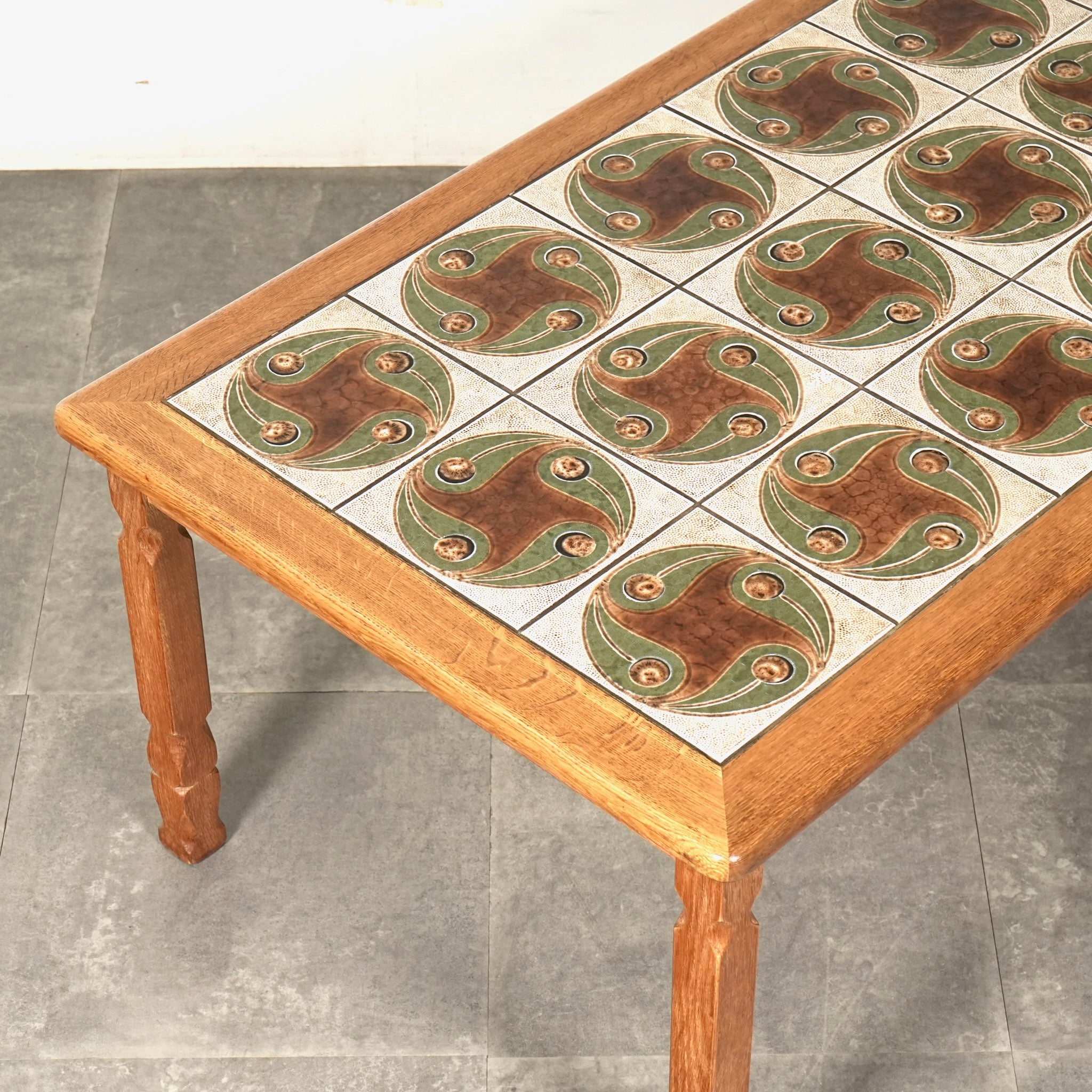 デンマーク ヴィンテージ タイルトップ ローテーブル – TIME HYPE