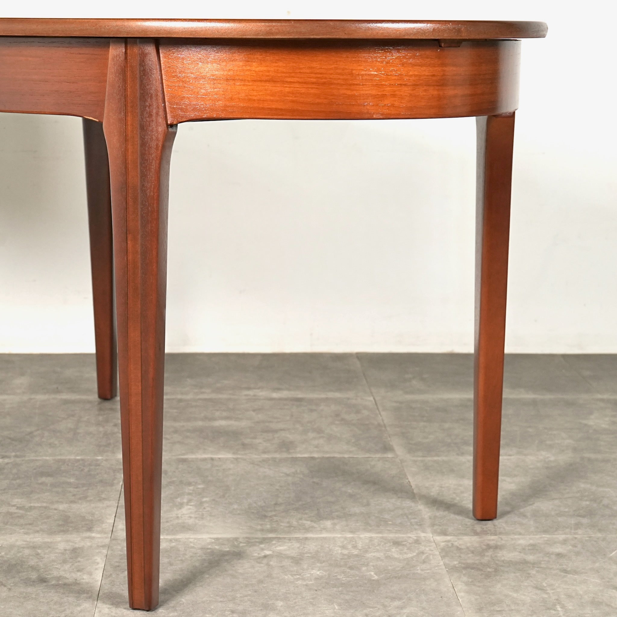 イギリスヴィンテージ エクステンション ダイニングテーブル – TIME HYPE