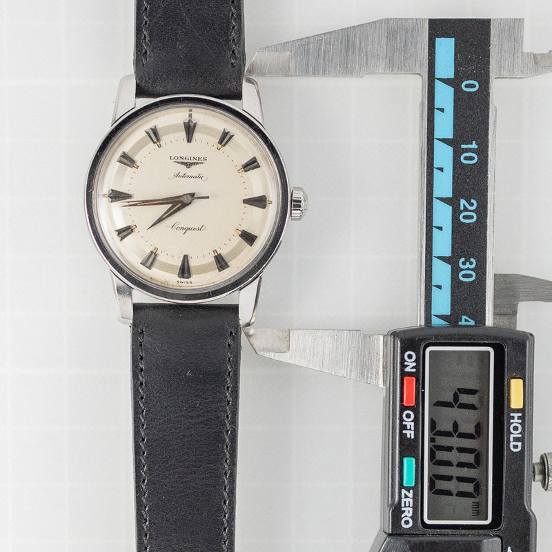 LONGINES Conquest Ref.9000 13 No-Date – TIMEANAGRAM