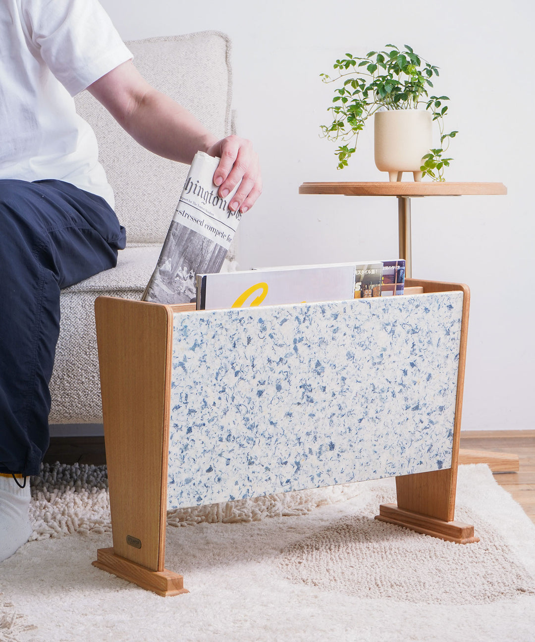 ecruxe エクリュクス / マガジンラック | サステナブルなデザインで