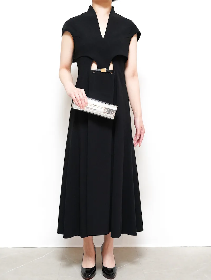 Mame Kurogouchi（マメ クロゴウチ） フレアホールドレスwithレザー