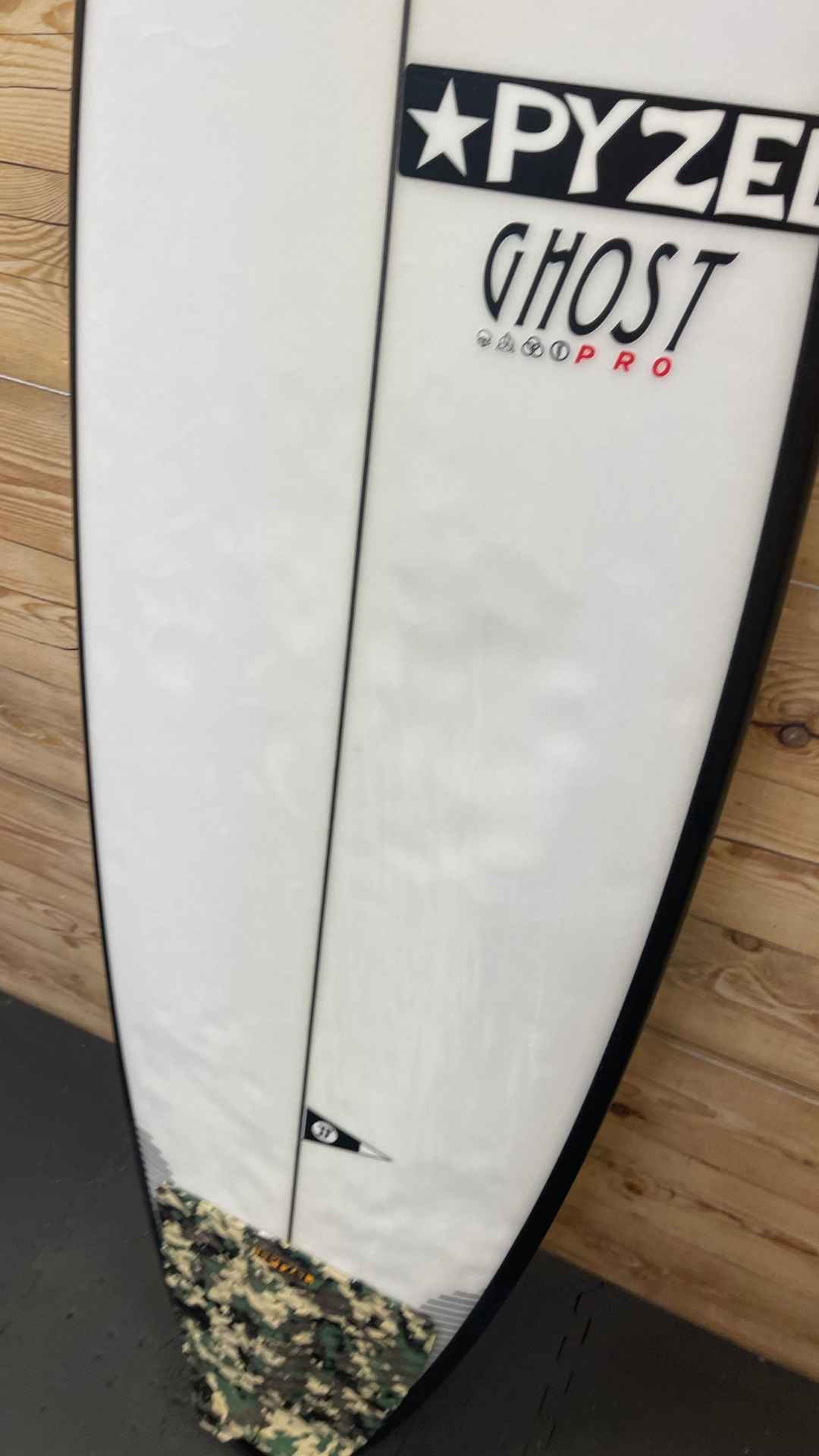 USED Pyzel The Ghost Pro 6'2