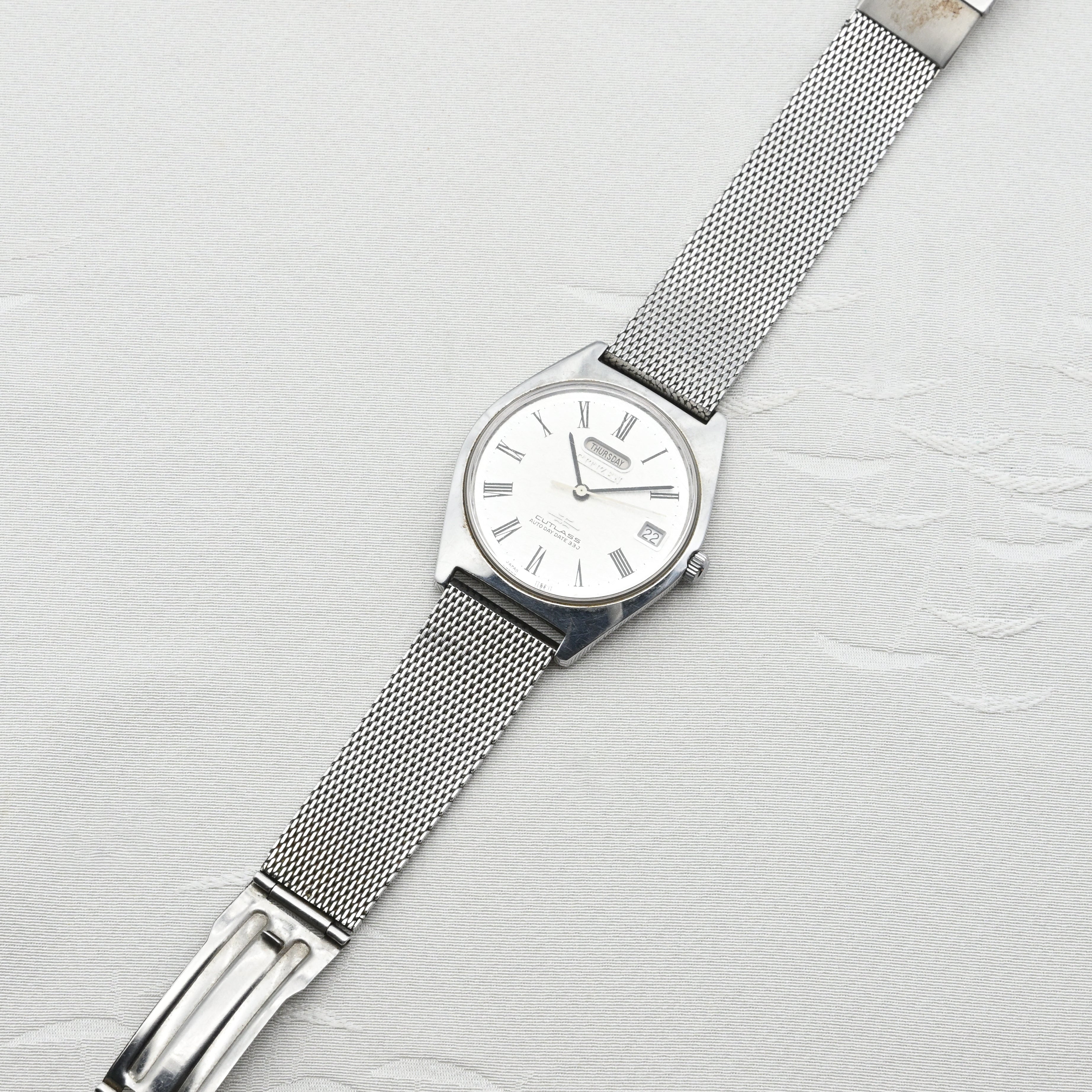 シチズン カトラスオートデイデイト 33石 変わり文字盤Citizen Cutlass