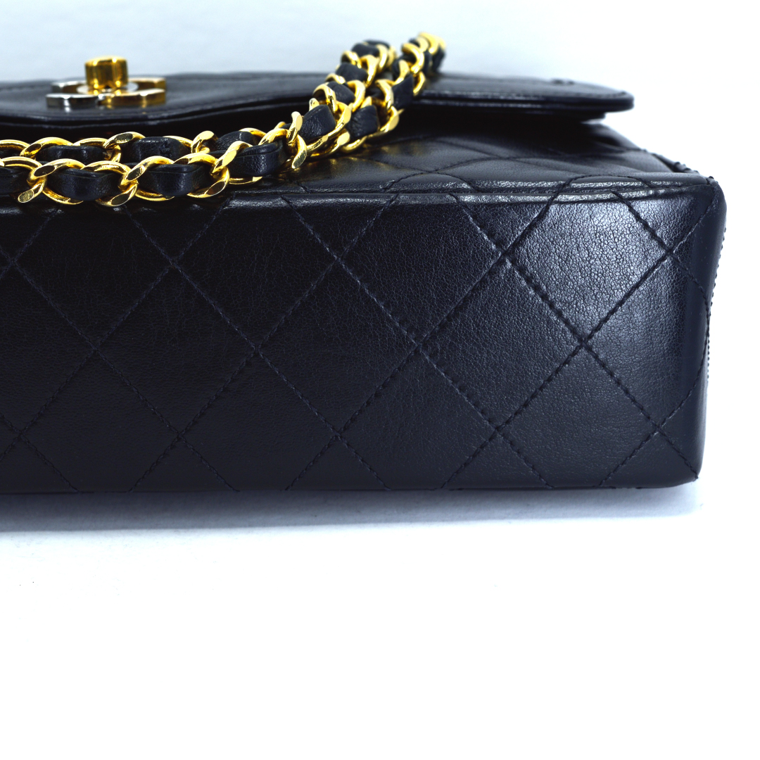 CHANEL シャネル パリ限定 マトラッセ Wフラップ チェーン ショルダー